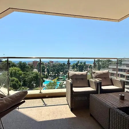 Sunny Family Apartment