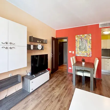 Sunny Family Apartament