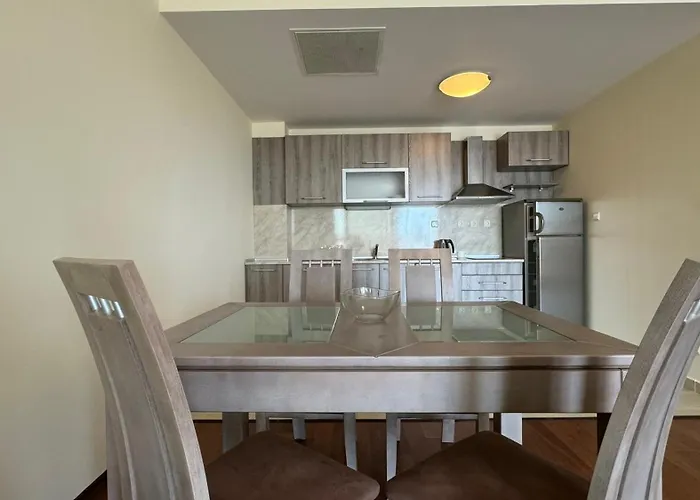 Sunny Family Napospart